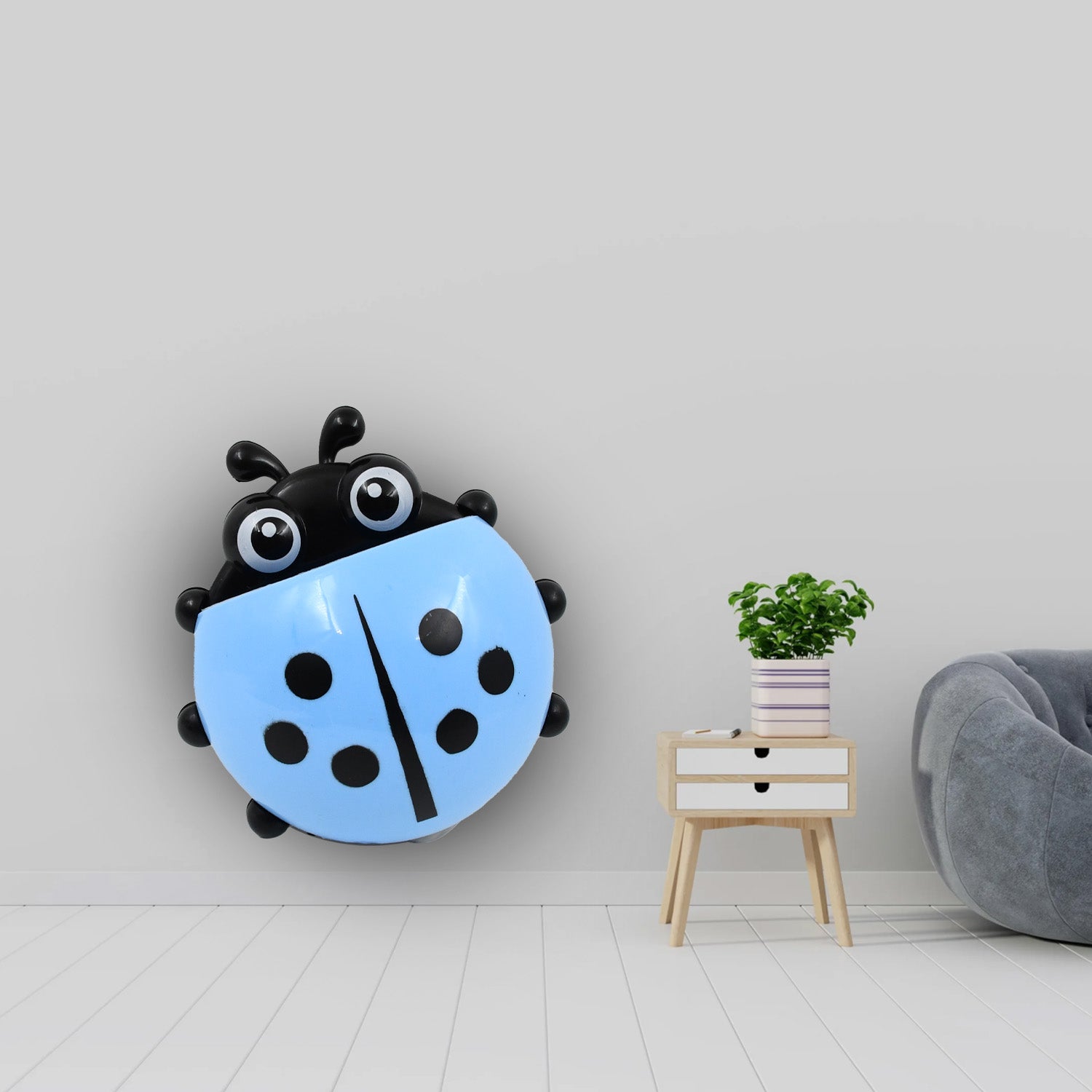 Ladybug Toothbrush Holder (1 Pc) Ladybug Toothbrush Holder (1 Pc)